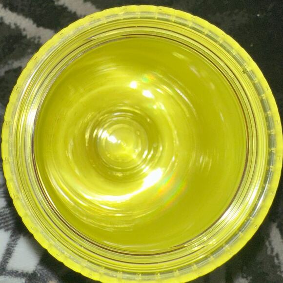 Starbucks Winter 2023 - Meadow Yellow Soft Touch Grid Tumbler (Cold Cup) - 24 oz - Picture 4 of 5